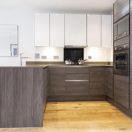 Stylish Family Sized 2 Bedroom Apartment London Ngoại thất bức ảnh