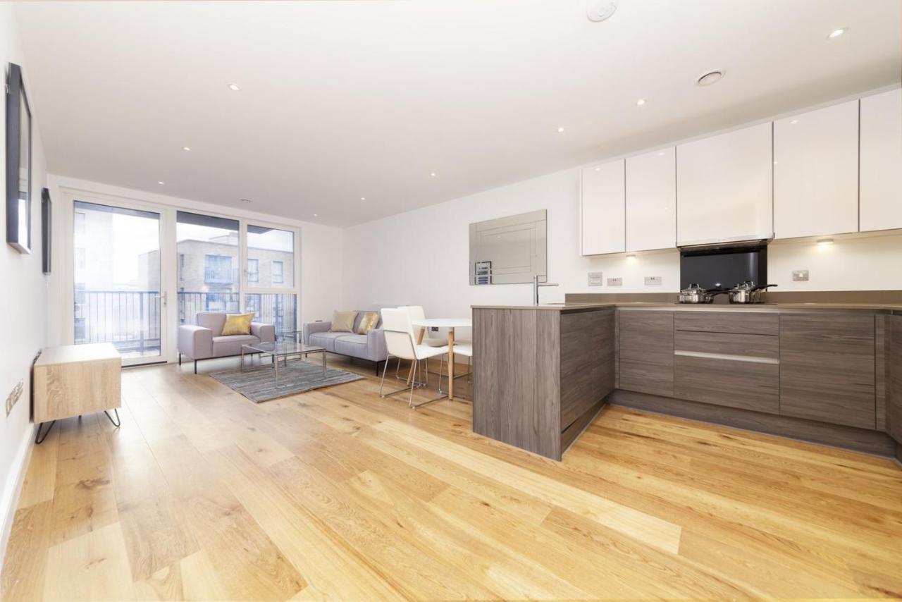 Stylish Family Sized 2 Bedroom Apartment London Ngoại thất bức ảnh